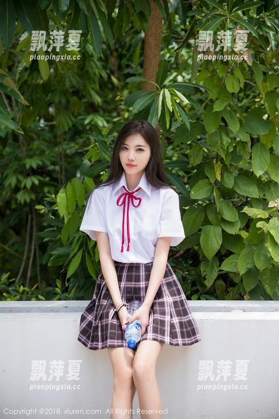 秀人网-小魔女奈奈 秀人网 - 免费资源收藏!小魔女奈奈的兔女郎照,如此撩人~