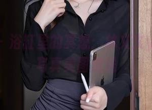 秀人网 – 浴缸里的冥想：林文文yooki的写真美图放送
