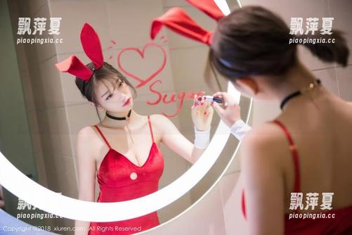 秀人网-清妙 秀人网 - 写真里的清妙:日常的瞬间,让人心动的微光