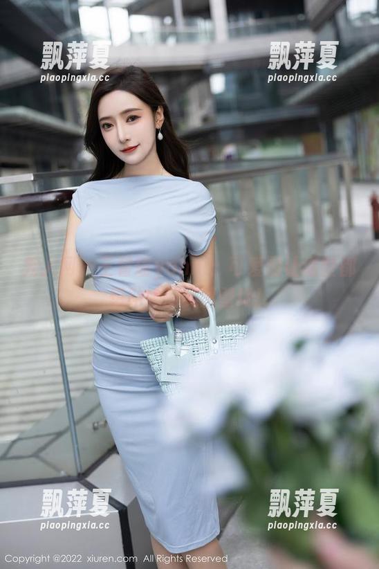 秀人网 - 王馨瑶yanni：可爱到让墙壁都想贴她的美图壁纸！