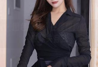 秀人网 – 图包探索：在程程程的夏日作品中迷失自我