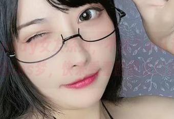 糖果果Candy女友系列，不得不承认这只是一场美丽的cos梦，快来看看图册里的魔力吧！