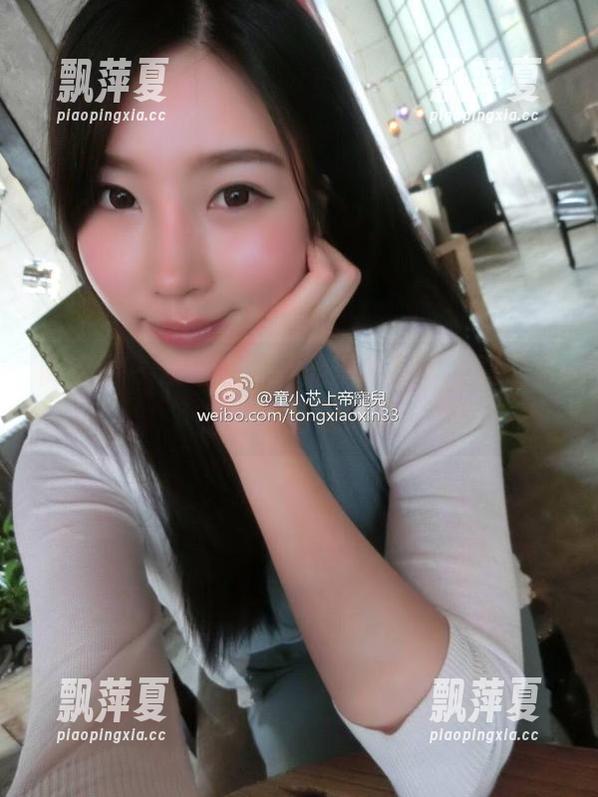 微密圈 - 紫色哒豚豚的短裙写真，真让人想穿越到现场！