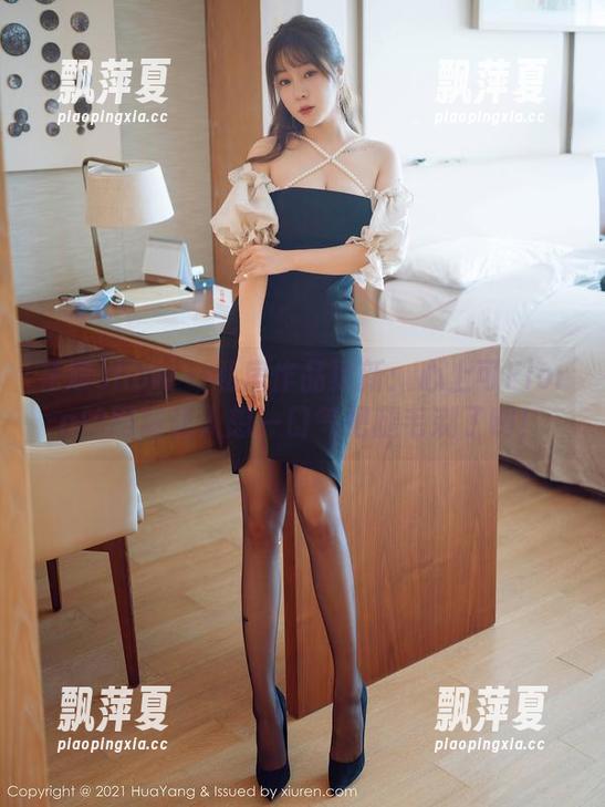 花漾show-心上可Flora 花漾show - 私房作品更新:心上可Flora的网袜让人想一口气把腿毛剃了啊!