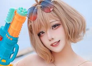 菌烨tako与切西亚的定制写真：光影交织的柔情旋律