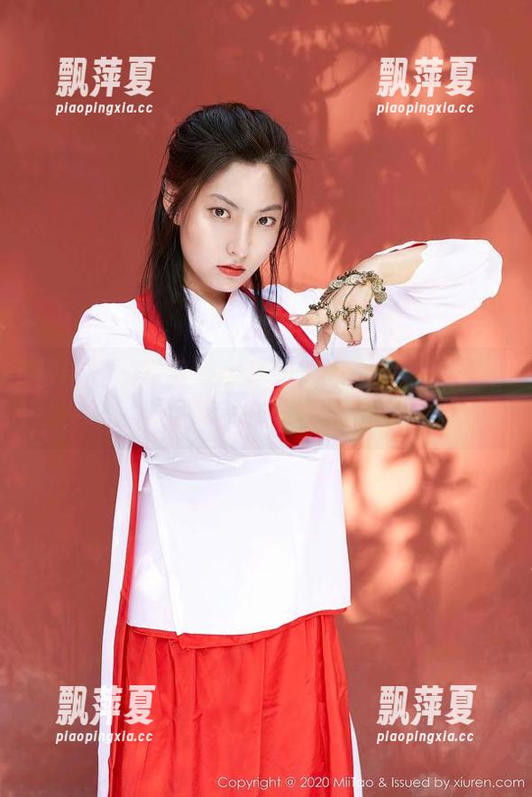 蜜桃社-李梦婷 蜜桃社 - 李梦婷全套奶牛Bilds:这种原图美,谁能拒绝?