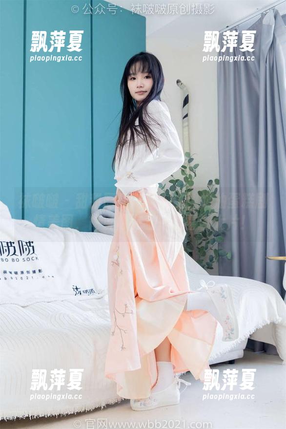 袜啵啵-甜甜圈 袜啵啵 - 甜甜圈的花絮人生:奶油蛋糕剧情美图,简直像在看一出喜剧大片!