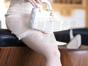 语画界 – 李丽莎女神原图合集：看完我都想换个发型了！