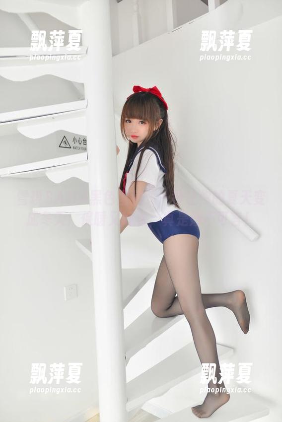 雪琪SAMA黑色图包：一秒让你的夏天变成冬天！保暖又好看，真是妙不可言！