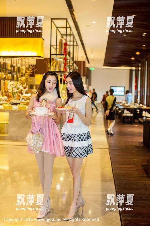 青豆客 - 梁莹Sugar白丝美图更新，看了这组我决定不减肥了！