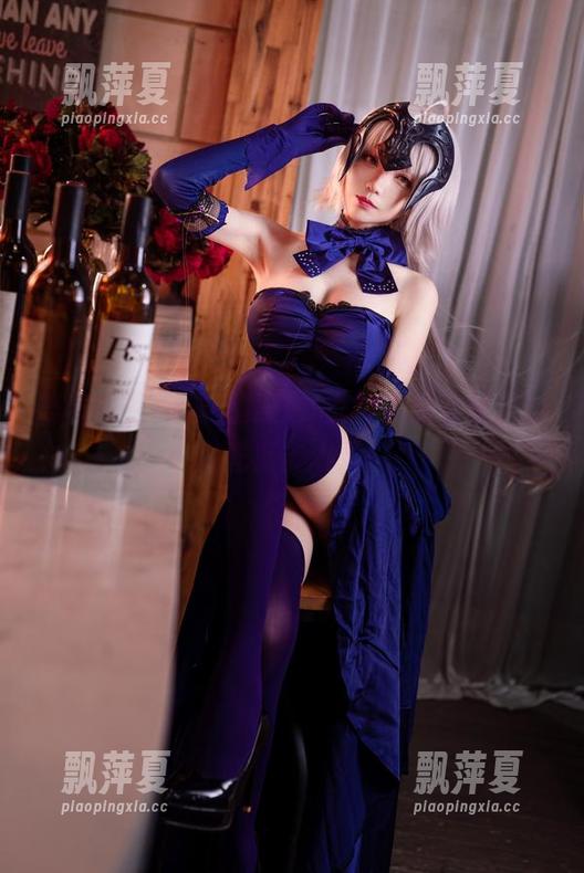 当青青子Js遇上夏日，女神美图合集里的阳光直击心灵！